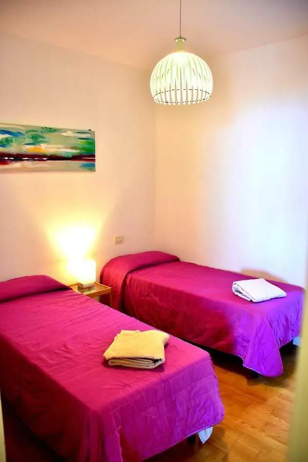 Taormina Sunny Apartment - Taormina Holidays